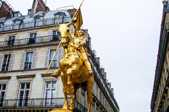1 day in Paris with Friendly Local Guide - Stop 6: Le Marais, vintage streets, and court-yard style Paris