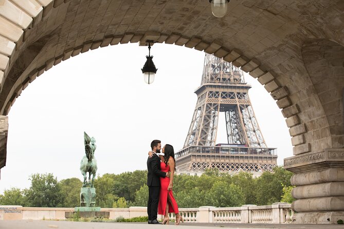 1-hour Photoshoot at the Eiffel Tower Trocadero Paris - Value and pricing: $337.15 per group for up to seven people