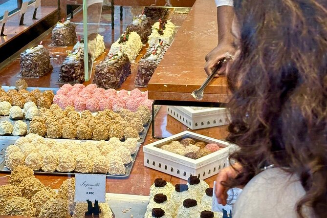 #1 Paris Chocolate and Pastry Food Tasting Tour - Montmartre route: Sacré-Cœur views, the Wall of Love, and Moulin Rouge area