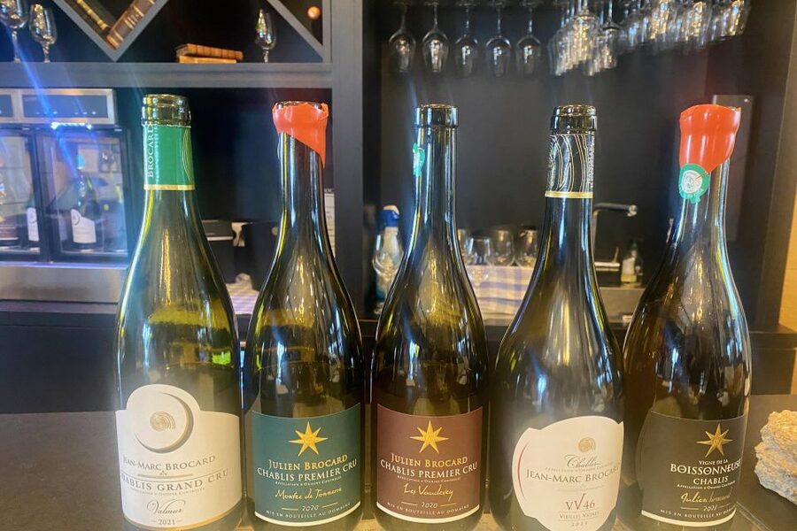 15 Burgundy Wines Chateau Pommard, Chablis Small-Group - Price and value: what you are paying for at $501