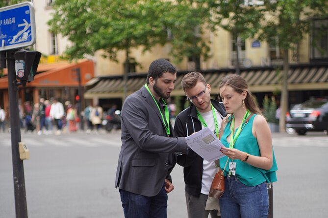 2 hour outdoor group activity in Paris: SAINT GERMAIN - Languages and accessibility basics