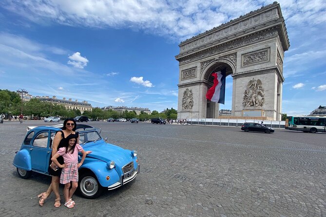 2 Hour Private Guided 2CV or Traction Tour Experience in Paris - Entering Paris by 2CV or Traction, With No Navigation Headaches
