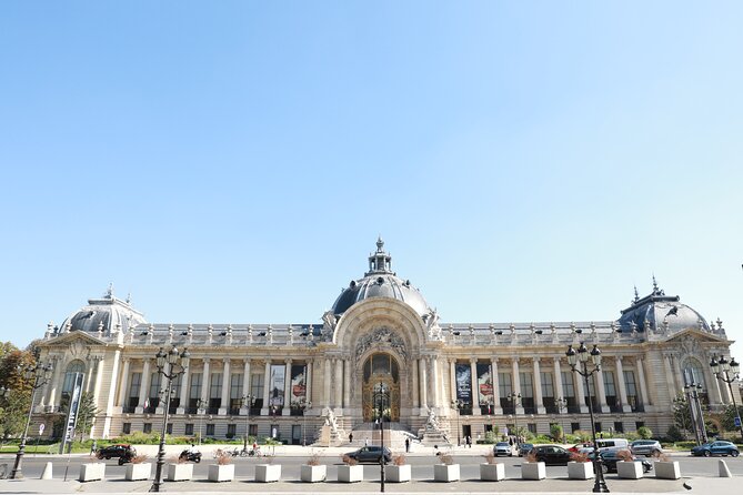 2-Hour Private Paris Champs-Élysées Walking Tour - Price and value for a private group of up to 6
