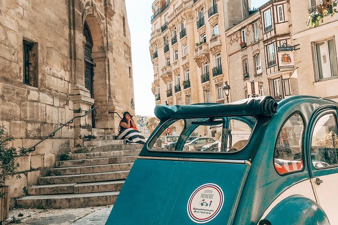 2H Discovery Tour of Paris in 2CV CITROEN - Champs-Élysées to Arc de Triomphe: seeing the big icons without the crush
