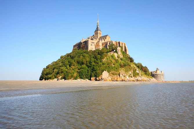 3 Days Trip to Normandy, Loire and Mont Saint Michel from Paris - Mont Saint-Michel: what to expect when the clock is ticking
