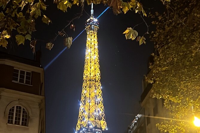 3H Champagne Tour Through Paris by Night in a Pink Citroën 2CV - Champagne, timing, and the reality of a 3-hour ride