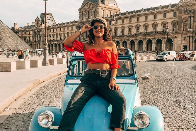 3H Grand Paris Tour in 2CV CITROEN - Stop 2: Pantheon, Rue Mouffetard, and roman leftovers