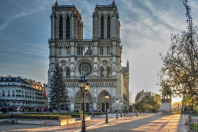 3in1 Notre Dame Tour plus Boat Cruise and Eiffel Tower History - Key things to know before you go