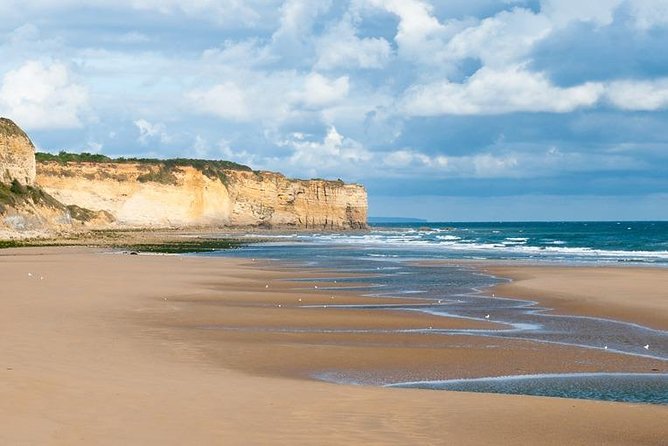 A Day in Normandy Landing Beaches of WWII with Private Guide - Pointe du Hoc: the Rangers story at the cliff edge