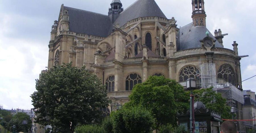 All Inclusive Private Car Tour of Paris - How the chauffeur and guide setup changes your day