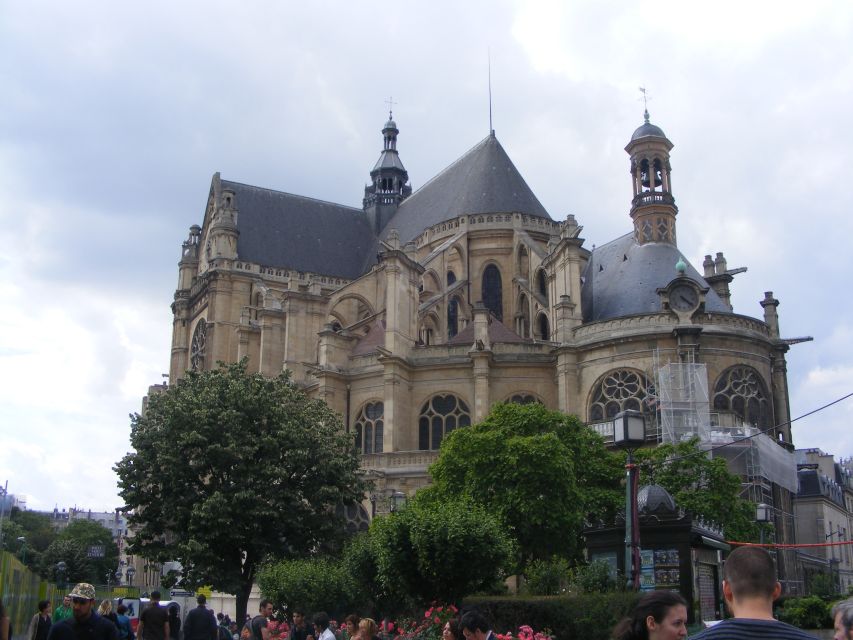 All Inclusive Private Car Tour of Paris - Champs Elysées: the boulevard you recognize, explained