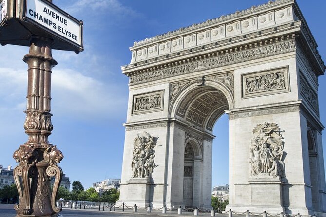 Arrival Transfer from Paris Airport CDG to Paris in Private Van - Language and communication: English plus a calm handoff