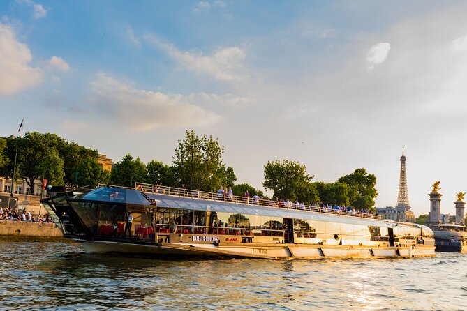 Bateaux Mouches Dinner Cruise on the Seine River in Paris - Price and What You’re Actually Buying at Bateaux Mouches