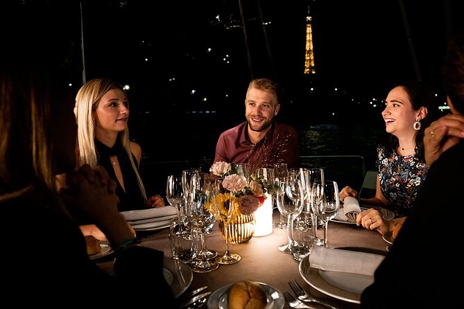 Bateaux Parisiens Seine River Gourmet Dinner & Sightseeing Cruise - Your 2.5 hours on the water: how the night viewing actually works