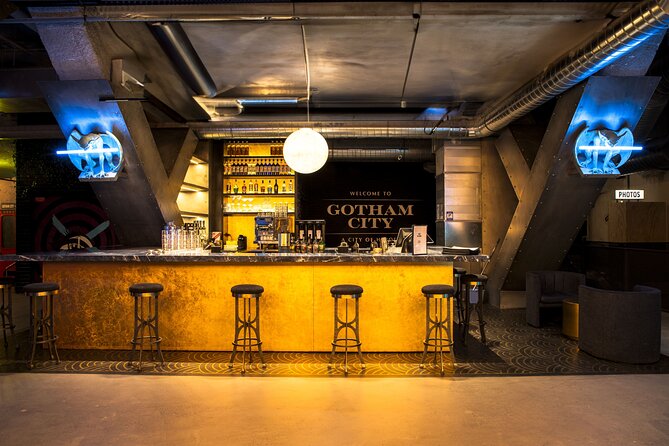 Batman Escape Game in Paris : Welcome to Gotham City ! - Where You Meet: 30 Av. Corentin Cariou