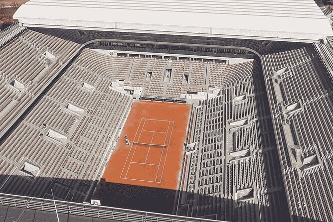 Behind the Scenes of the Roland Garros Stadium - The player corridor to the clay court: the moment that sticks