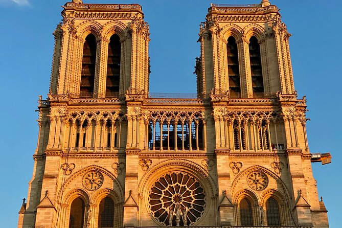 BEST OF PARIS : 3 smartphone audioguided tours - Le Marais streets for shopping, Jewish heritage, and LGBTQ history