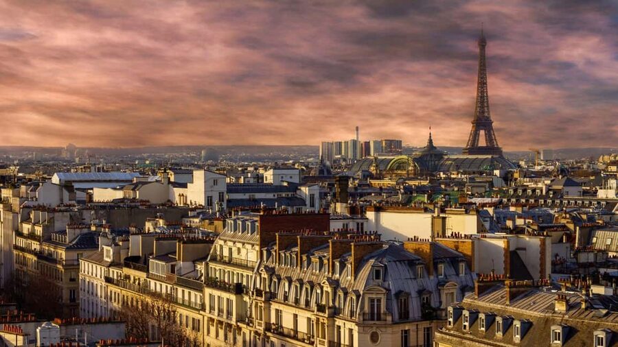 Best of Paris: Private Walking Tour with Local - Why a Private Notre-Dame Walking Tour Can Be Better Than a Checklist