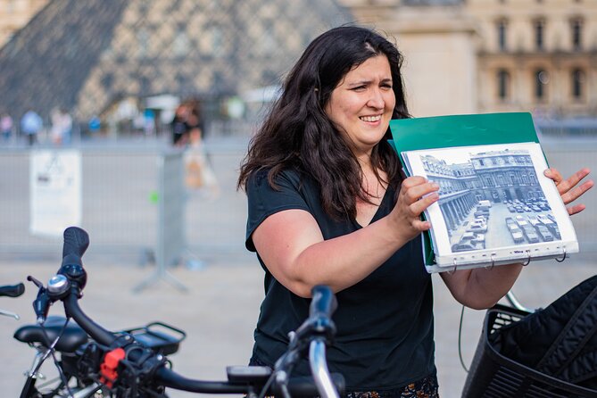 Best of Paris Small Group E-bike Guided tour (w/ optional Cruise) - Louvre area and river-bank vibes, without wasting half a day in lines