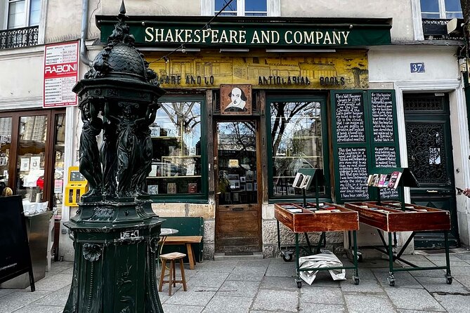 Best of the Left Bank: Self-Guided Tour of the Latin Quarter - Starting at Shakespeare and Company: Literature Comes First