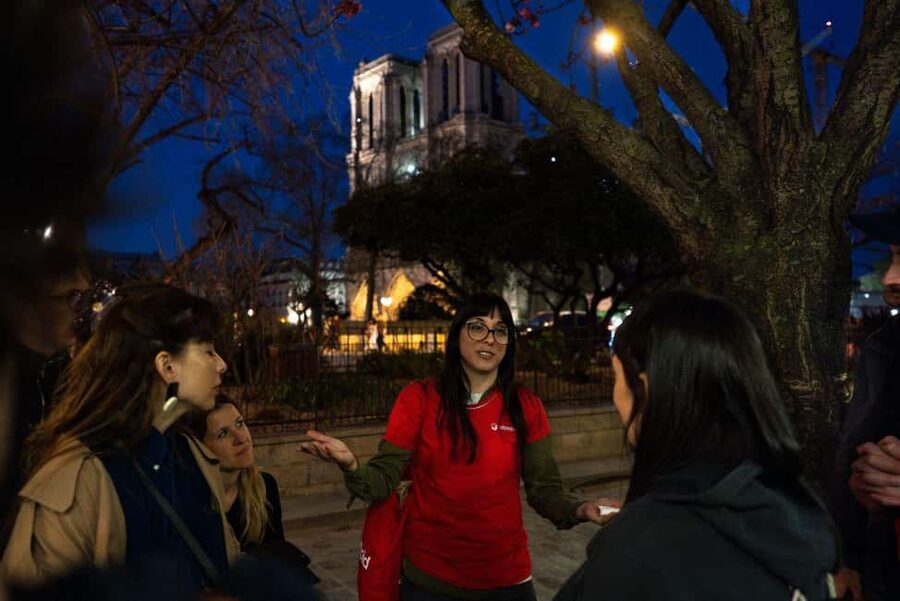 Boho Nights in Paris: A Magical Evening Tour - Key things that make this night tour worth your time