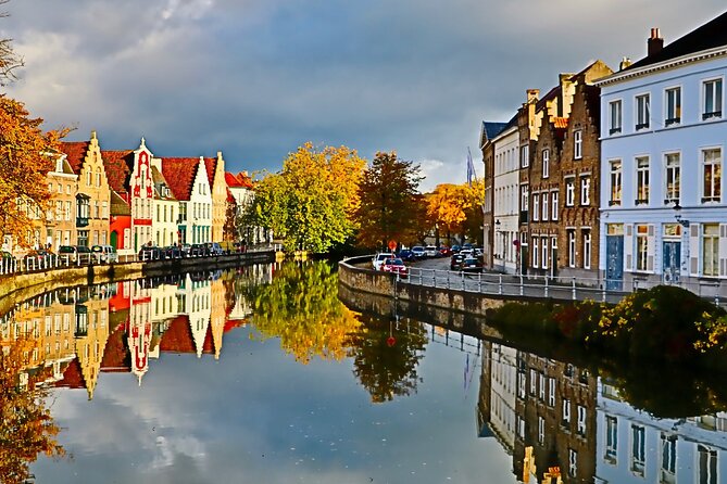 Bruges Highlights & Hidden Gems Small-group from Paris by Minivan - Free time from 14:00 to 17:00: how to use it without wasting it