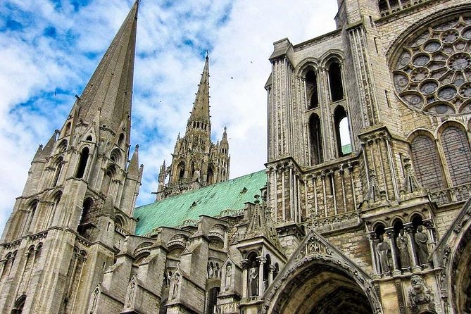 Cathedral Of Chartres - Private Trip - What the driver and assistant support looks like in practice