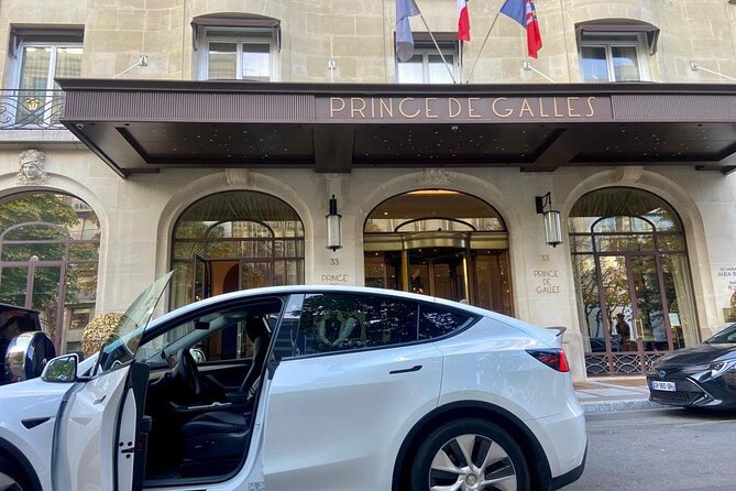 CDG Airport to Paris – Private Transfer with Meet & Greet - Why a Meet and Greet at CDG Cuts the Stress