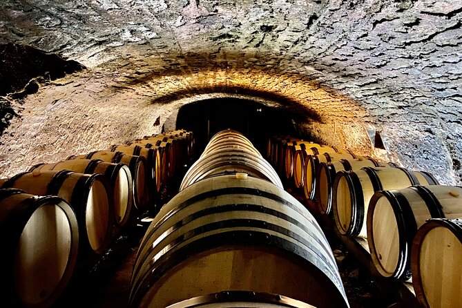 Chablis and Burgundy Wine Tour Run by Sommelier with Lunch - Getting there: the 7:50 a.m. meet-up and the small-van advantage