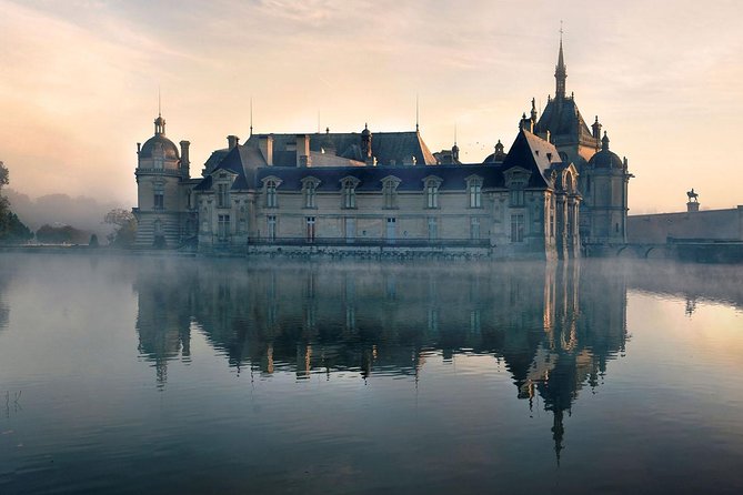 Chantilly Tour: Great Stables and Renaissance Meal from Paris - Jardins de Chantilly: 115 Hectares in Three Garden Styles