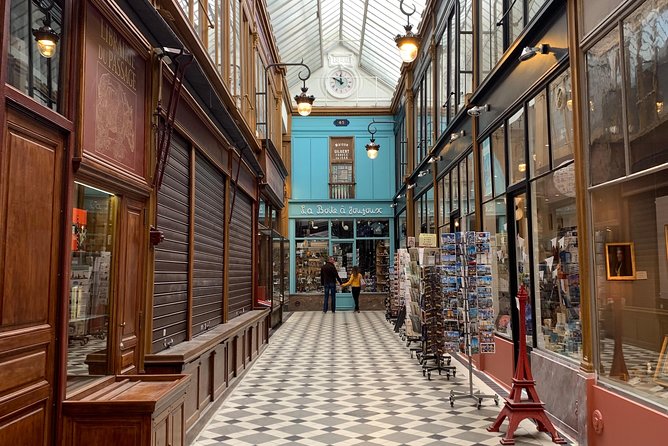 Charm and Secrets of Paris Passages: Private Tour - Galerie Vivienne: history you can actually see in the light