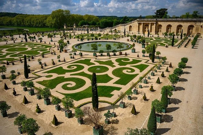 Château of Versailles and Marie Antoinette's Petit Trianon Private Tour - Guide Quality: When It’s Great, It’s Worth the Splurge