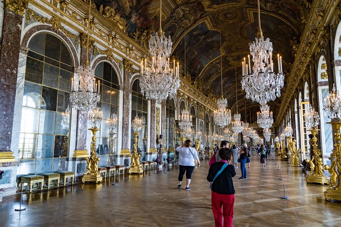 Château of Versailles and Marie Antoinette's Petit Trianon Private Tour - Stop 1: Louis XIV’s Grand Apartment and the Hall of Mirrors