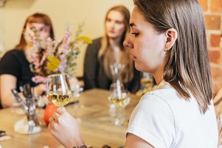 Cheese & Wine Tasting in Montmartre with Local Cheesemonger - Price and value: does $70 make sense for 2 hours?