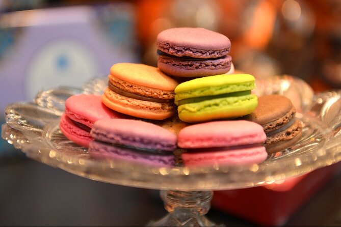 Chocolate and Pastry Walking Tour in Montmartre, Paris - Why this Montmartre route feels different from a basic food crawl