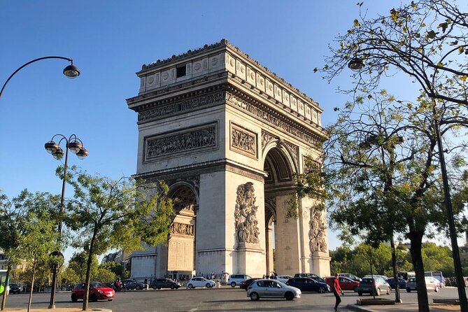 City Walking Tour: See the Top 5 Paris Highlights in a Day - Eiffel Tower finish: what street-level time can still give you