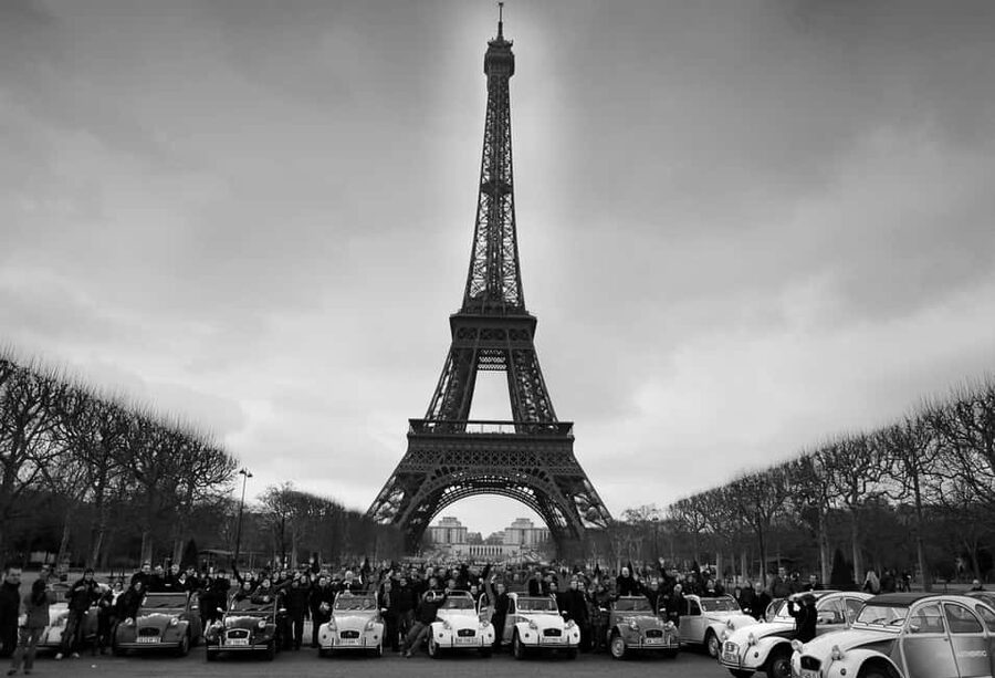 Classic, Romantic Paris: 3-Hour Vintage 2CV Tour - Why a vintage 2CV is the perfect way to see Paris fast