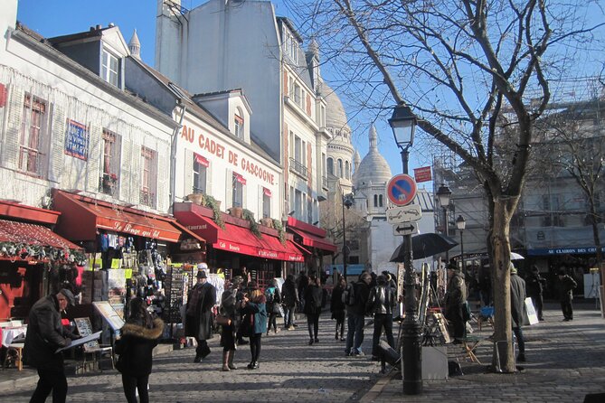 Clos Montmartre 'Paris in your Glass' Wine Tasting - Place Dalida and the Montmartre-to-vineyard payoff