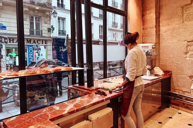 Cool Le Marais: Parisian Food Tour, Small Group or Private Option - How the Group Size Changes the Feeling