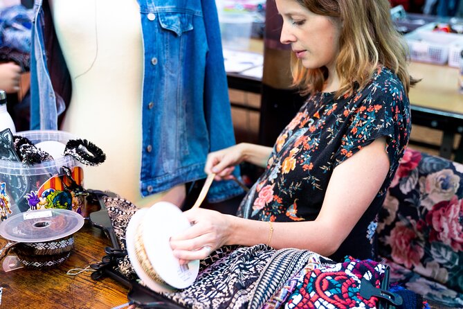 Custom a unique denim jacket with French celebrities’ designer - Final step: assembling your jacket with sewing and hand-stitch help