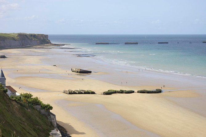 DDay Beaches Private Tour in Normandy from your Hotel in Paris - American Cemetery in Colleville-sur-Mer: Museum, Film, and the Taps Timing