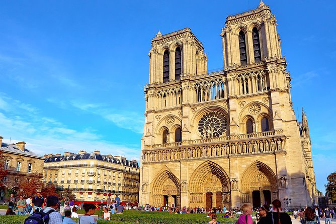 Departure Transfer: Paris Hotels to Paris Train Stations by Van - What the 15 Minutes Really Covers