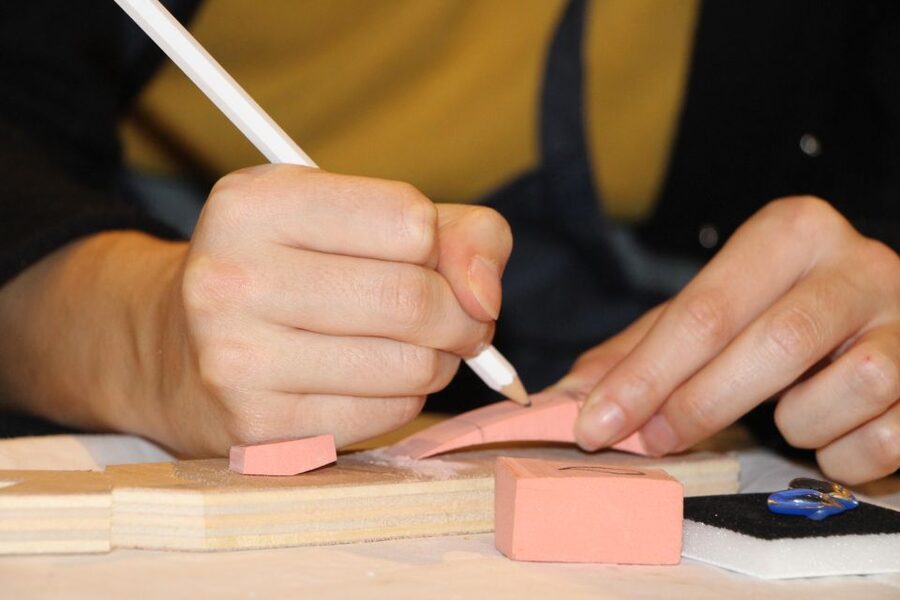 Design Luxury Jewelry in le Marais, in the heart of Paris! - Who should book this jewelry design workshop