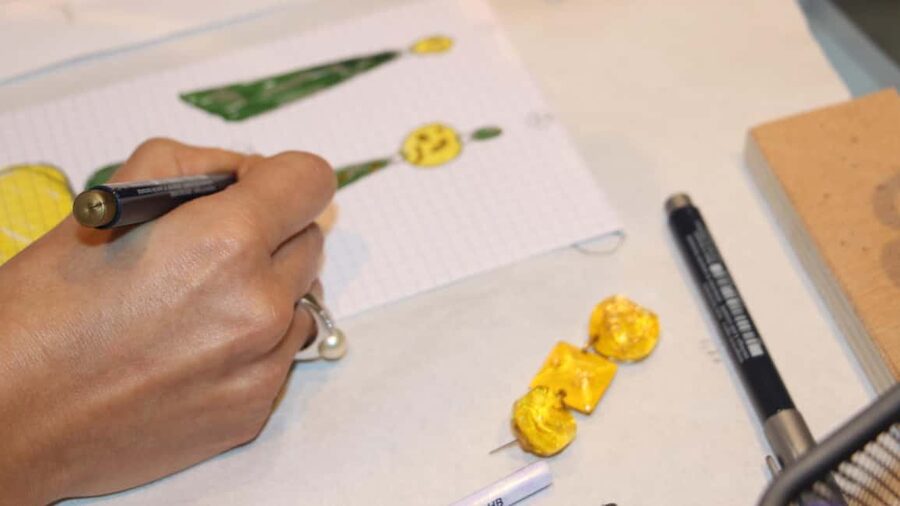 Design Luxury Jewelry in le Marais, in the heart of Paris! - Meeting Mona and sharing a wine meal before the workshop