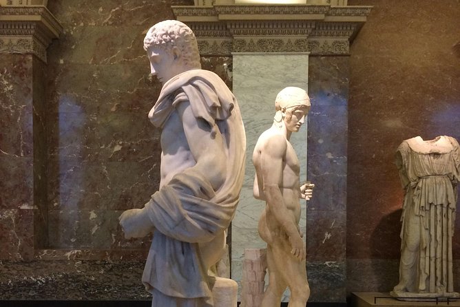 Desire on Display: The Homoerotic Louvre Tour (Max 6 people) - A LGBTQ lens that makes the Louvre easier to read