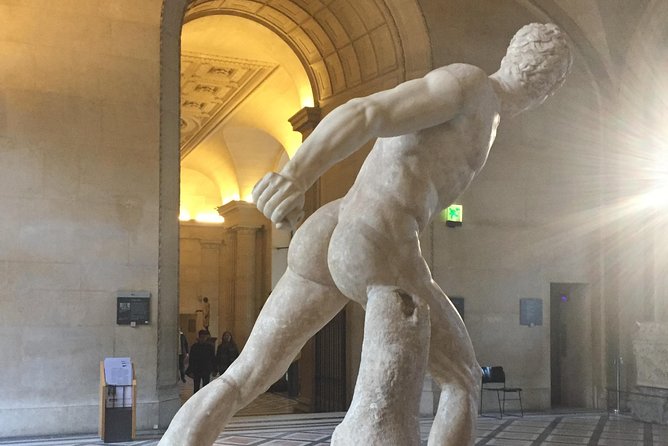 Desire on Display: The Homoerotic Louvre Tour (Max 6 people) - The guide experience: small-group access really changes the day