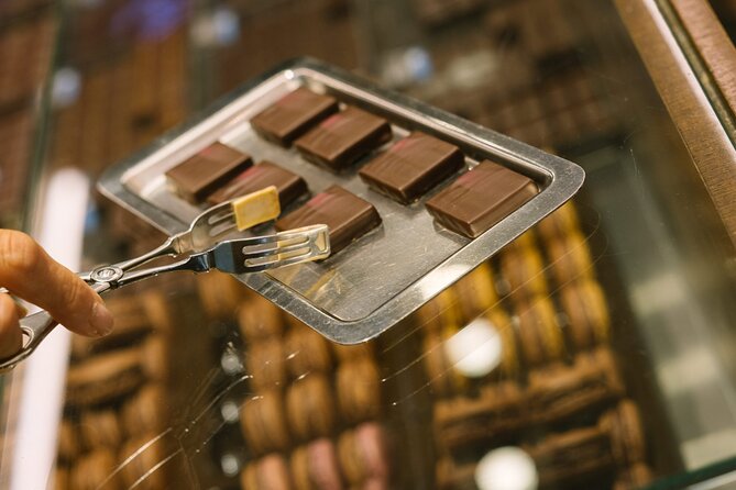 Devour Paris Ultimate Food Tour - Stop-by-stop: what you eat, why it is there, and what to watch for