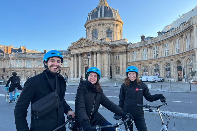 Discover Iconic Paris: Private Bike Tour of the City Center - How a Private Bike Tour Speeds Up Paris Without Rushing It