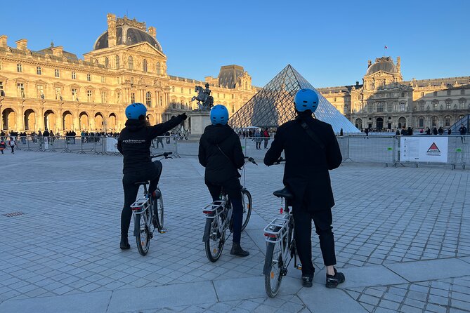 Discover Iconic Paris: Private Bike Tour of the City Center - Price and Value of a $208.50 Private Bike Tour