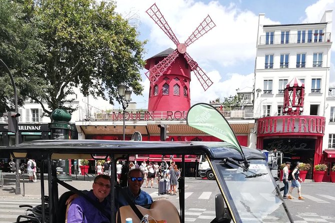 Discover Paris in electric golf carts - Price and value for a private group up to 3